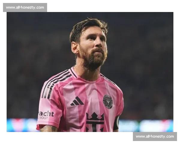 续约至 41 岁却留悬念：梅西把世界杯门票交给状态